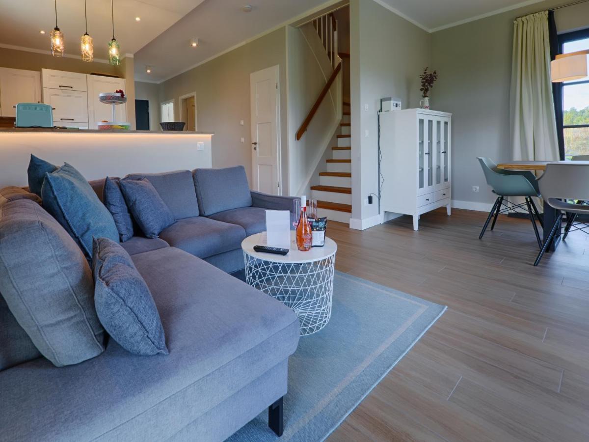 Reetland Am Meer - Premium Reetdachvilla Mit 3 Schlafzimmern, Sauna Und Kamin F27 Dranske Eksteriør billede