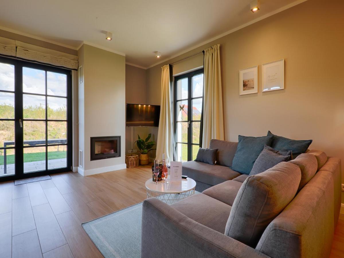 Reetland Am Meer - Premium Reetdachvilla Mit 3 Schlafzimmern, Sauna Und Kamin F27 Dranske Eksteriør billede