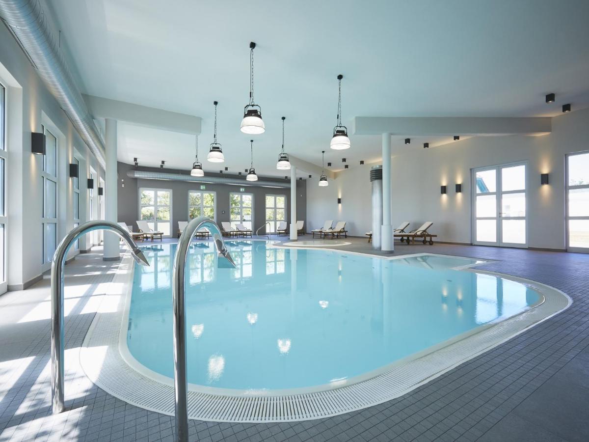 Reetland Am Meer - Premium Reetdachvilla Mit 3 Schlafzimmern, Sauna Und Kamin F27 Dranske Eksteriør billede